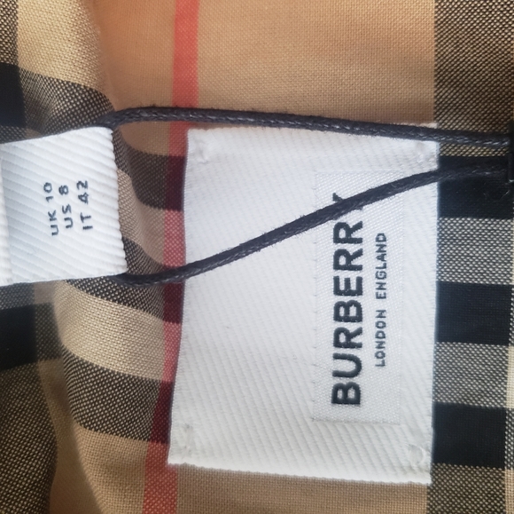 BURBERRY FARRINGDON SHORT NOVA CHECK CLASSIC TAN R - Picture 5 of 6